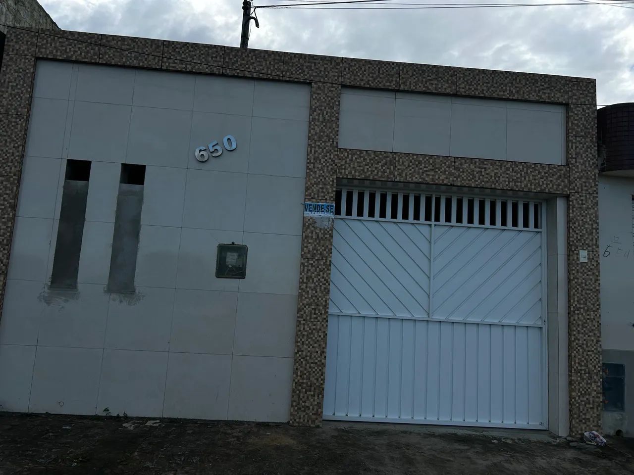 Vende -se casa
