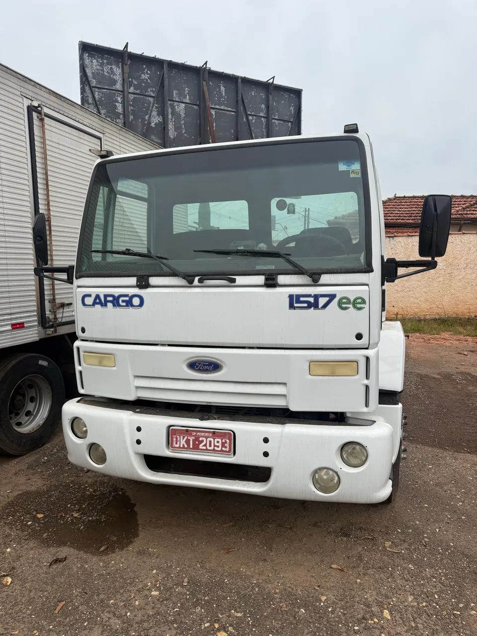 Cargo 1517 E - Foto 2