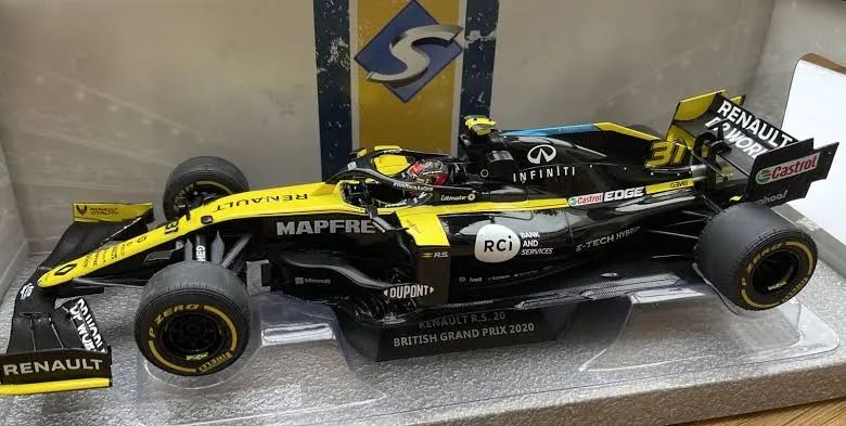 Miniatura Fórmula 1 Escala 1/18 - Foto 4