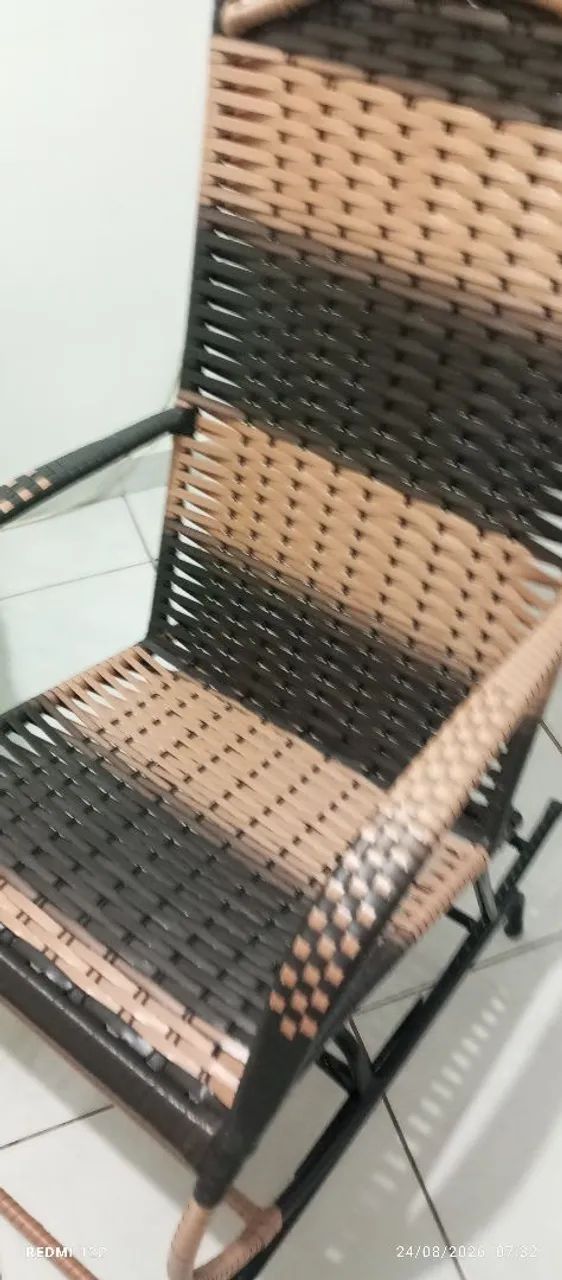 Cadeira de balanço  - Foto 2