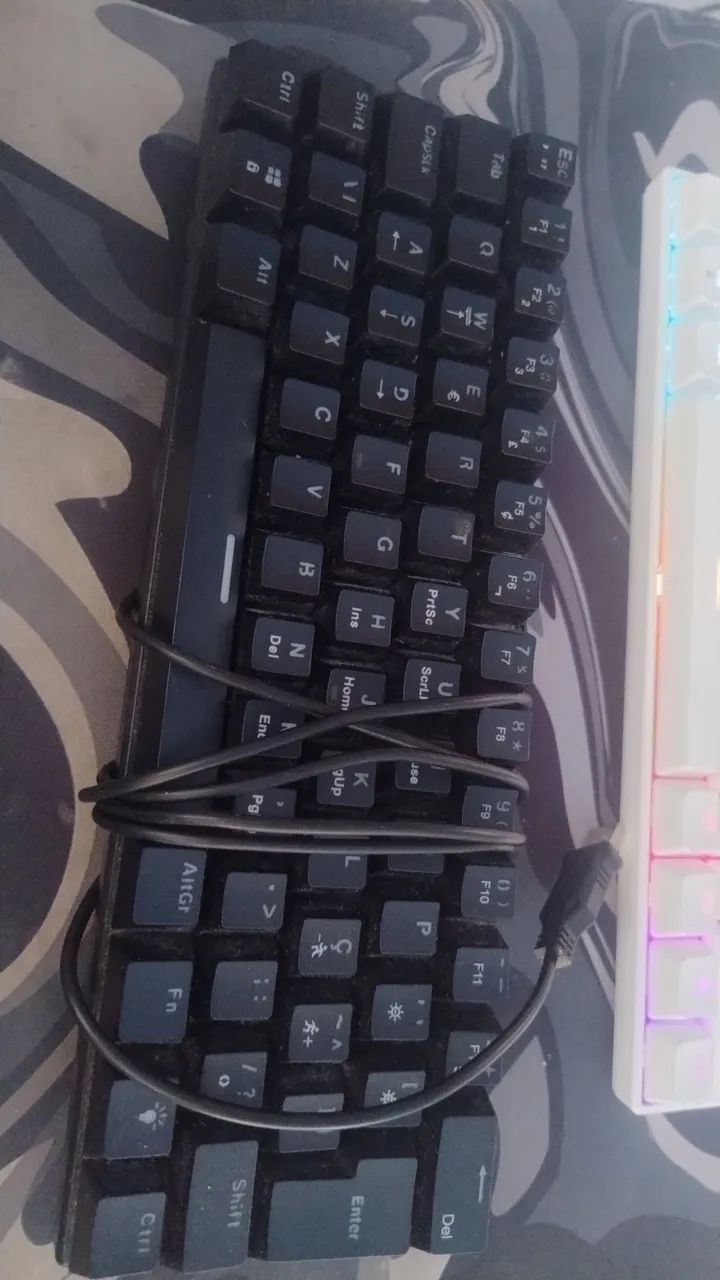 Vendo teclado mecânico 