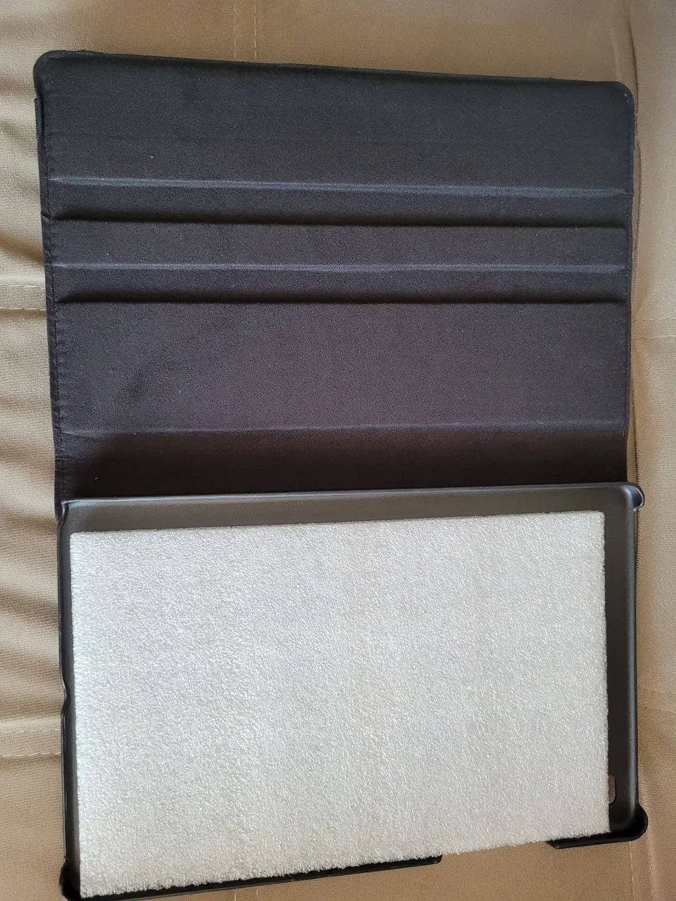 Capa Protetora p/ Samsung Galaxy Tab S6 Lite, e Capa Protetora Samsung Galaxy S10+ - Foto 3