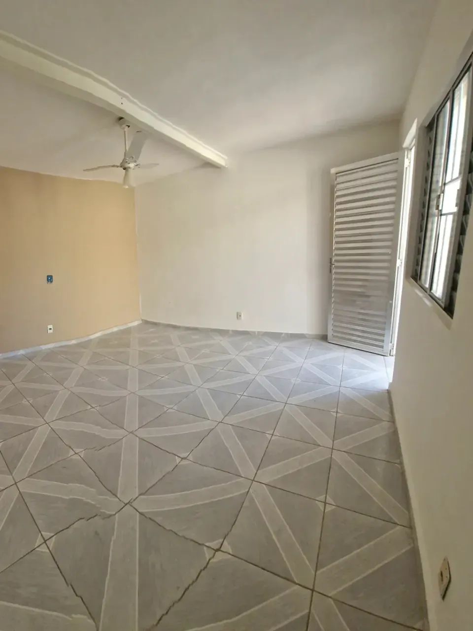 CASA DUPLEX REFORMADA COM 2 DORMITÓRIOS E QUINTAL  REGIÃO DA SABARÁ e INTERLAGOS - Foto 2