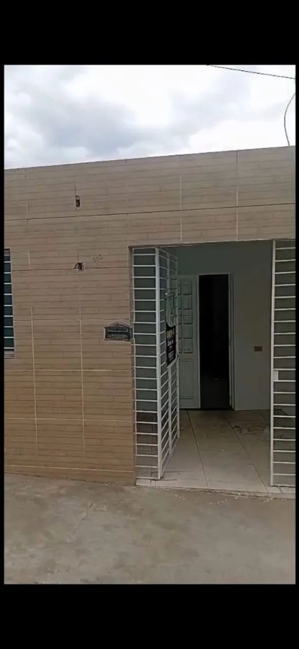 Vende-se casa em limoeiro 