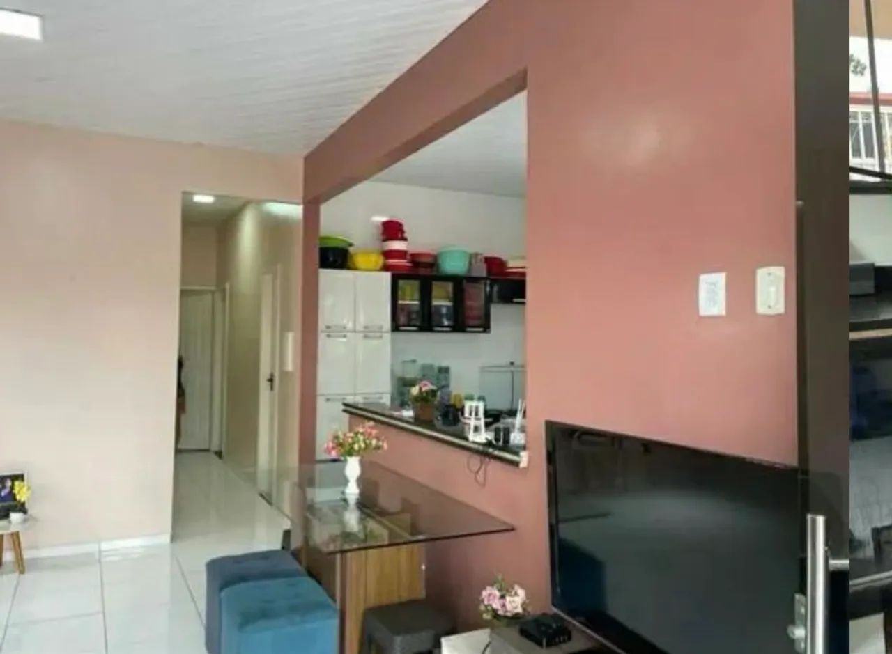 Casa à Venda - 2 Quartos e 1 Banheiro - Foto 2