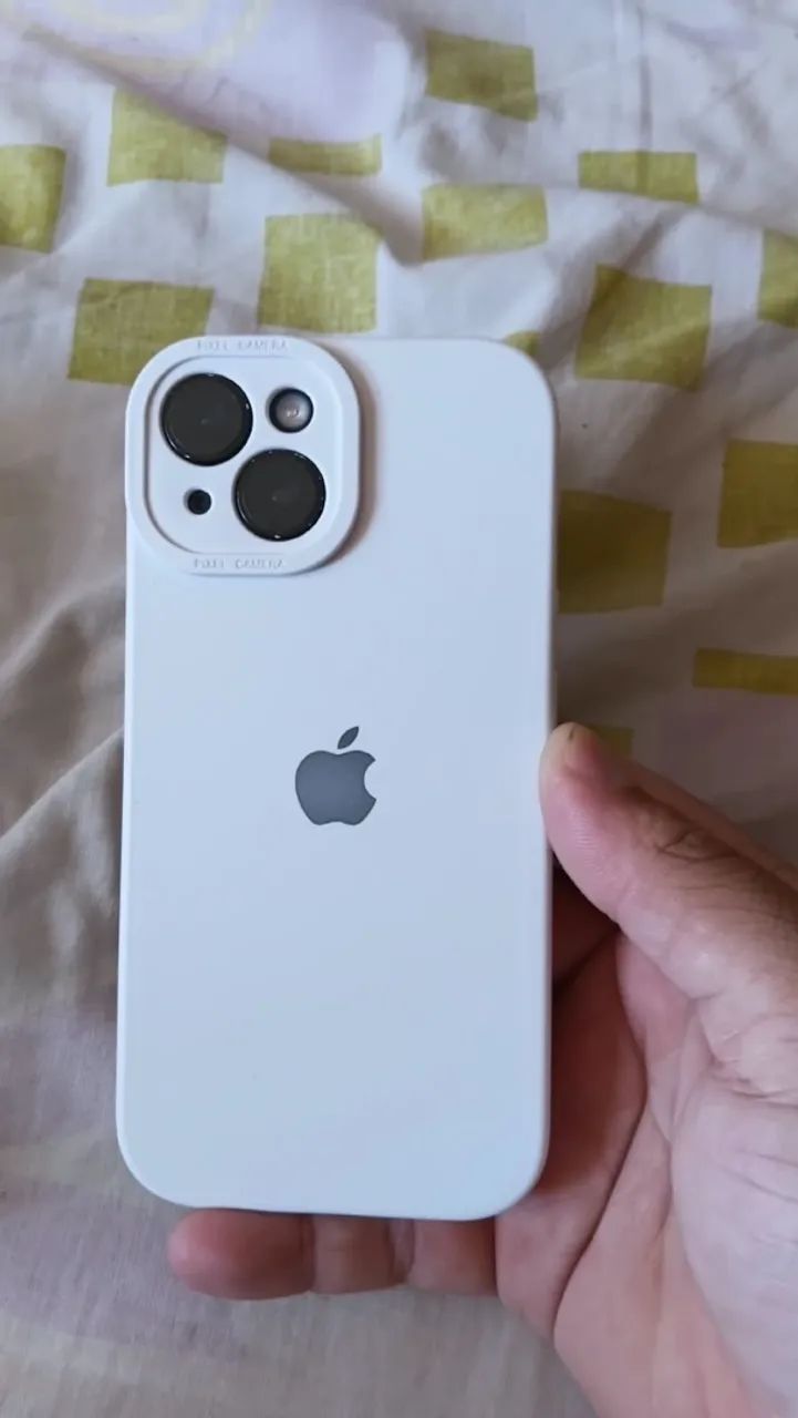 Vendo iPhone 15 em bom estado com 4 meses - Foto 3