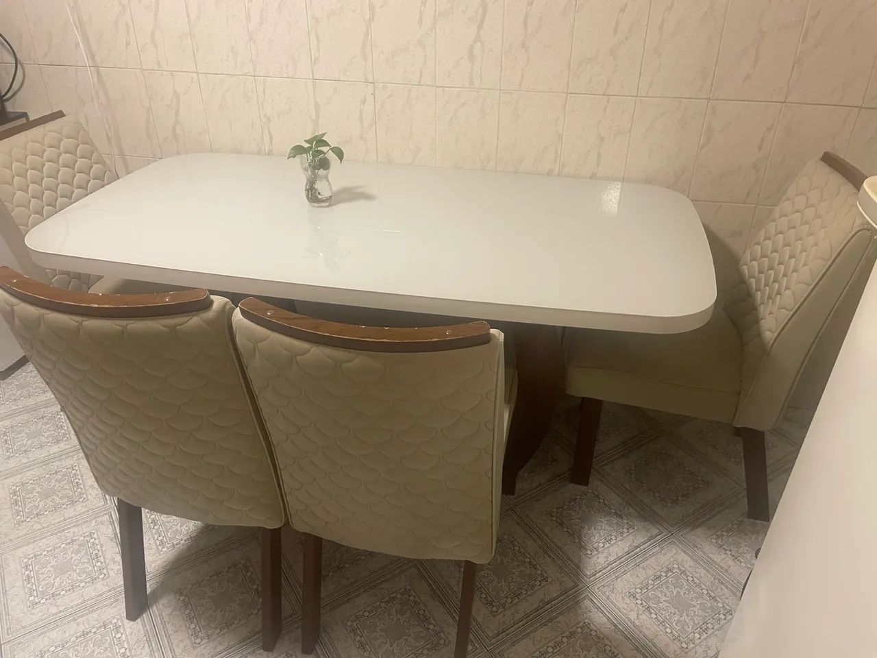 Mesa com 6 Cadeiras - Foto 5