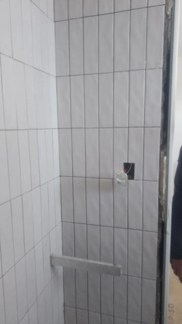 Pedreiro disponível 
