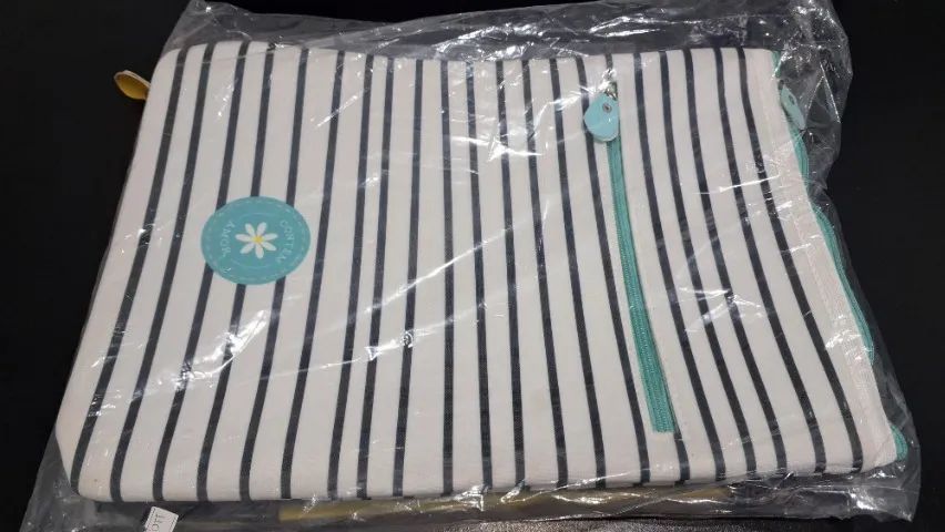 Capa de Notebook Feminina Uatt? com Zíper, para Notebook de até 16" (Cor Branco e Azul) - Foto 4