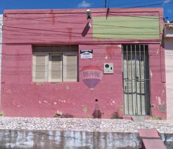 Casa a venda, Rua Todos os Santos, Juazeiro do Norte!