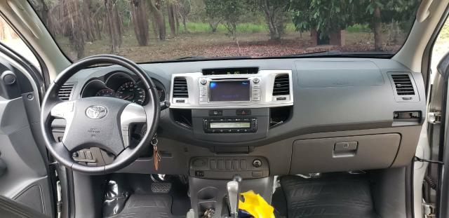 Hilux srv 2012