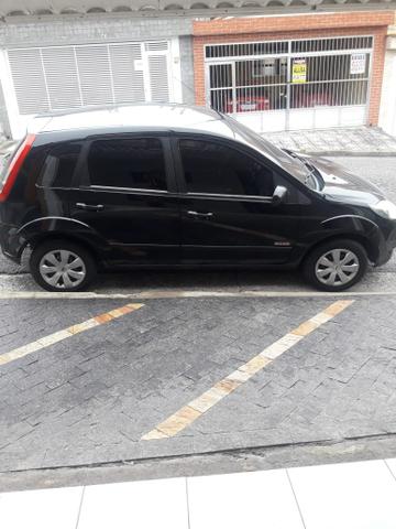 Ford Fiesta hatch class 1.6 - Foto 11