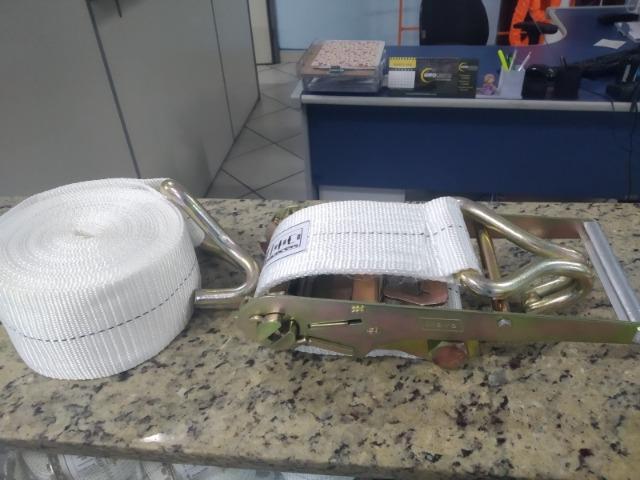 Cintas e catracas p/ amarração de cargas