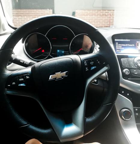Chevrolet Cruze - Foto 18