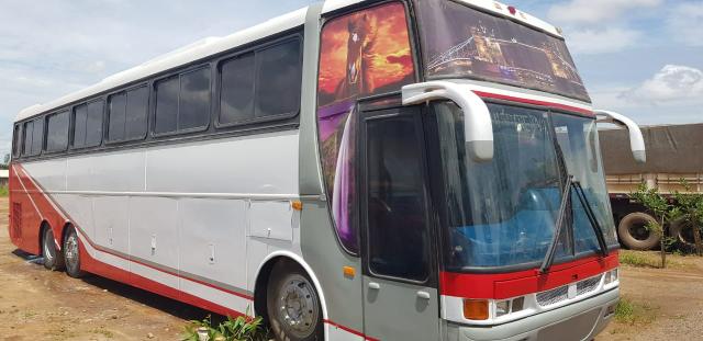 Vendo ônibus mercedez o400truk - Foto 2