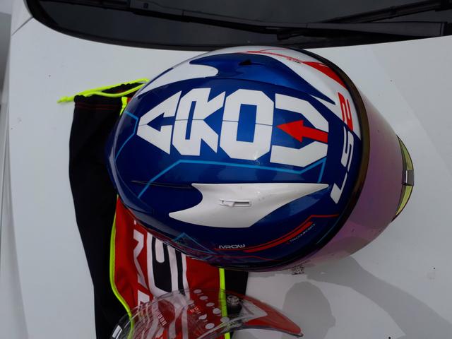Capacete LS2 Tricomposto Arrow R Evo com 2 viseiras - Foto 5