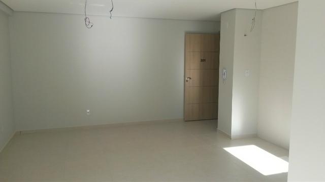 Lindo Apartamento com Varanda e Churrasqueira - Foto 13