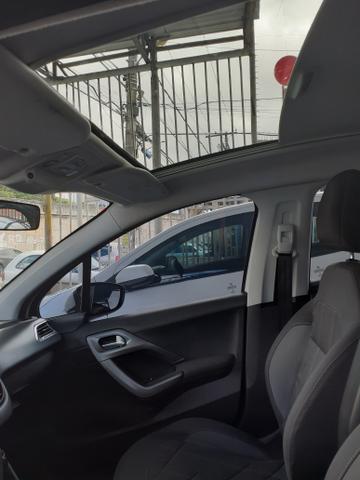 Peugeot 208 - Foto 5