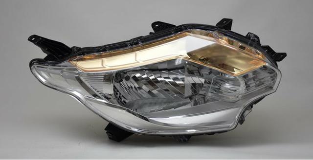 Mitsubishi Farol L200 Triton Sport Lado Direito 4X R$450,00