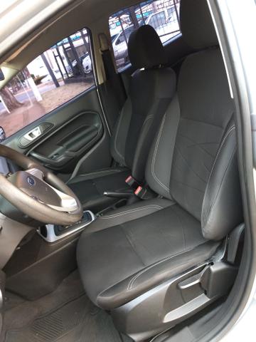 New fiesta sedan - Foto 6