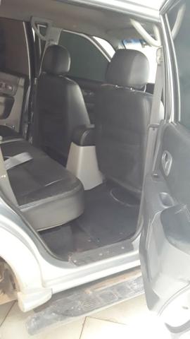 Troco Pajero 2009 em Frontier 2013
