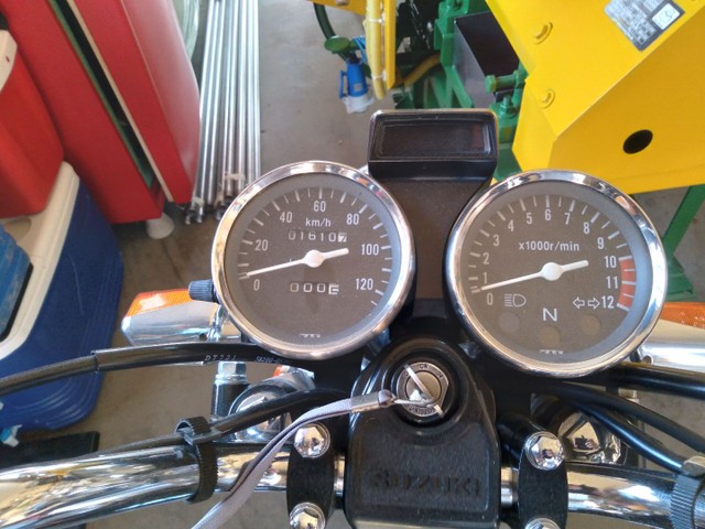 MOTO SUZUKI ANO 2007.