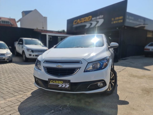 CHEVROLET ONIX 1.4MT LTZ