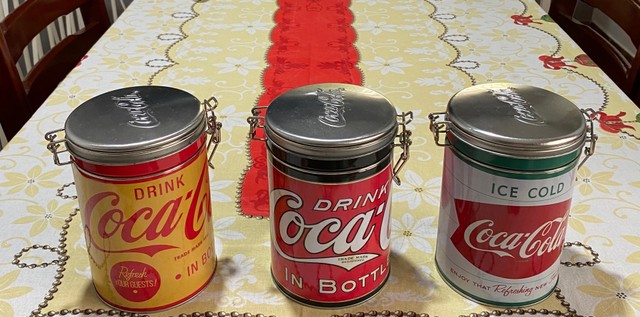 BARATO - Coleção latas Coca-Cola 