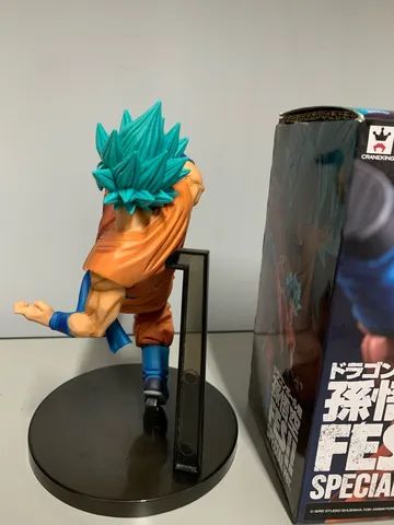 ESTÁTUA DRAGON BALL SUPER GOKU SUPER SAYAJIN GOD FES BANPRESTO