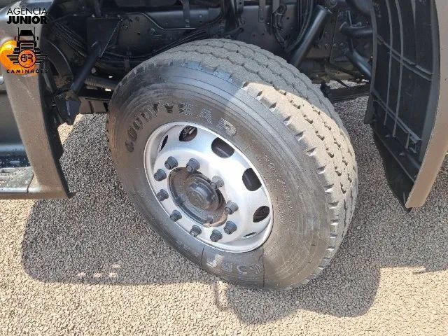 VW 31330 ano 2019 traçado no chassi / único dono / 142.000 km / revisado.  - Foto 9