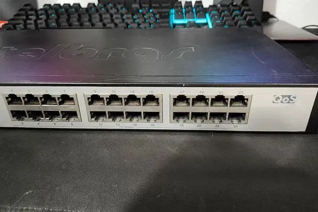 Switch Intelbras SF 2400 QR+ 10/100 - Foto 4