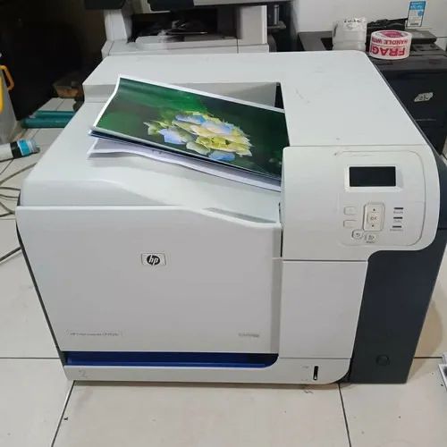 Impressora Laser Colorida Hp Cp3525n Cp3525 Qualidade Grafica top d+ perfeita