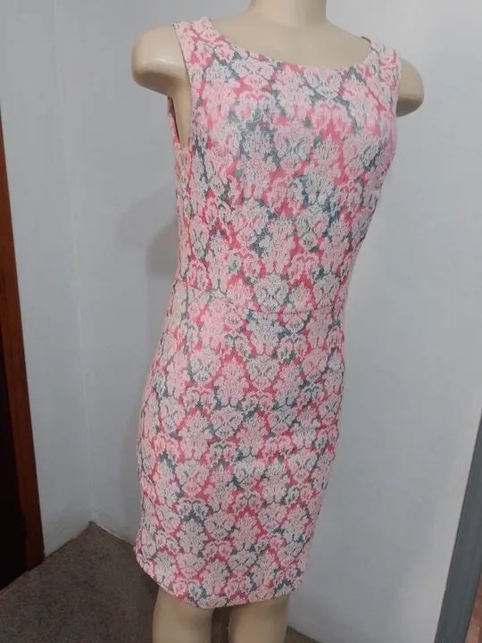 Vestido bordado e forrado - tamanho 40 - Foto 4