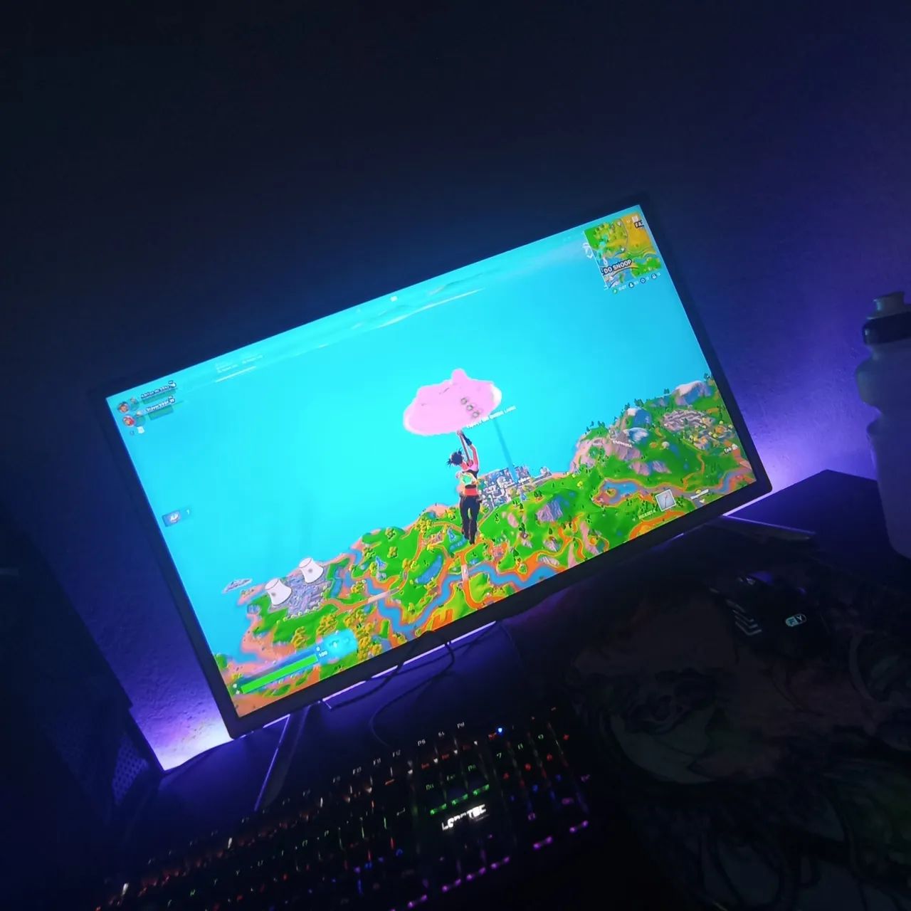 PC GAMER IN EXCELLENT CONDITION64385502476163124