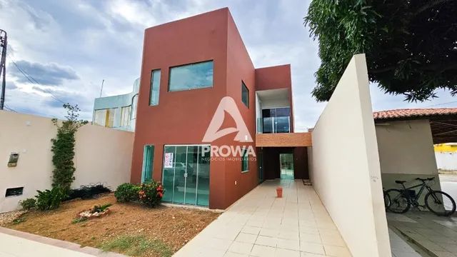 Casa a venda com 4 suítes no condomínio Santo Antônio em juazeiro