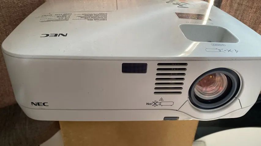 Projetor Epson NP510 - (Pouco Uso) - Foto 4