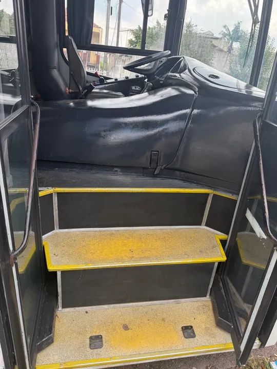 Mercedes benz busscar urbanuss 2000 sem os bancos  - Foto 3