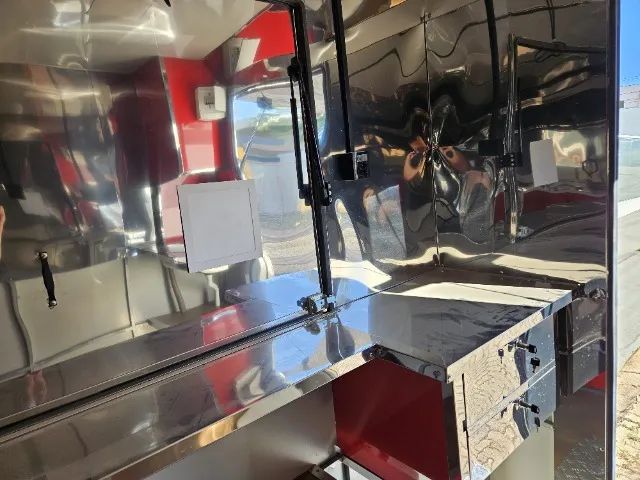 Food Trailer Novo 0 KM 23/23 4x2 metros trucado com freio todo em ACM e INOX - Foto 6