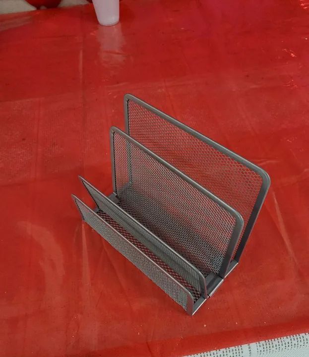 Conjunto Porta Cubo Lembrete em Aço cor Prata 10,8x8cm e Porta Panfletos Mesa Escritorio - Foto 5