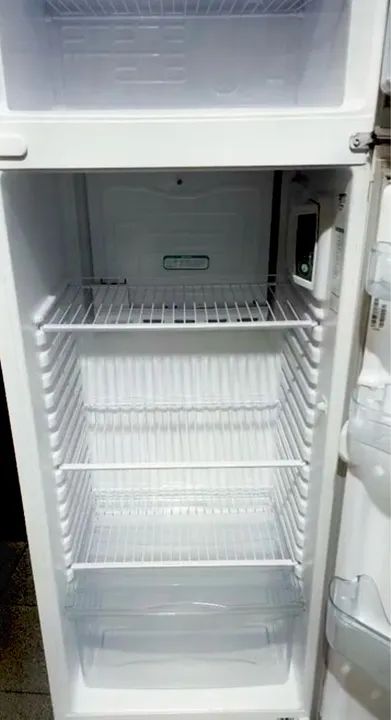 Geladeira Duplex em ótimo estado - Foto 2