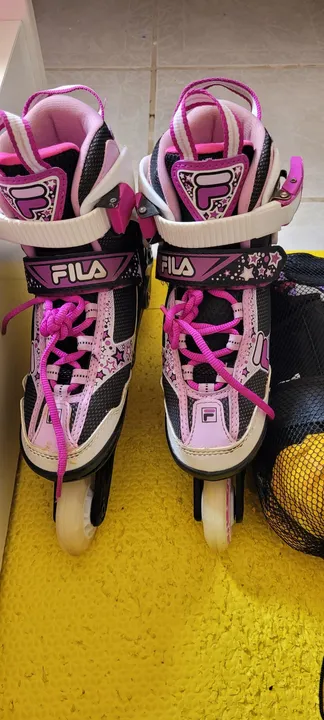 Patins Fila infantil ajustável - Novíssimo! !