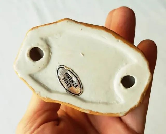 Estatueta Bibelô - Menina Limpando o Chão - Decoração - Usado  - Foto 6