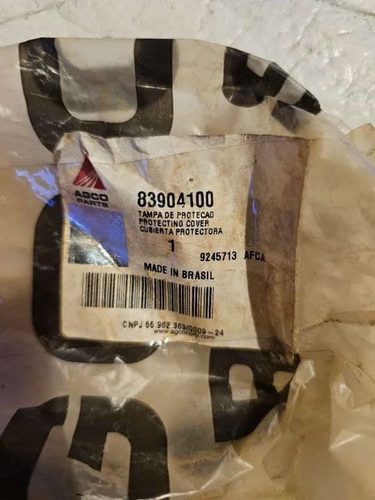 Trator valtra proteção trava porta novo original AGCO * - Foto 5