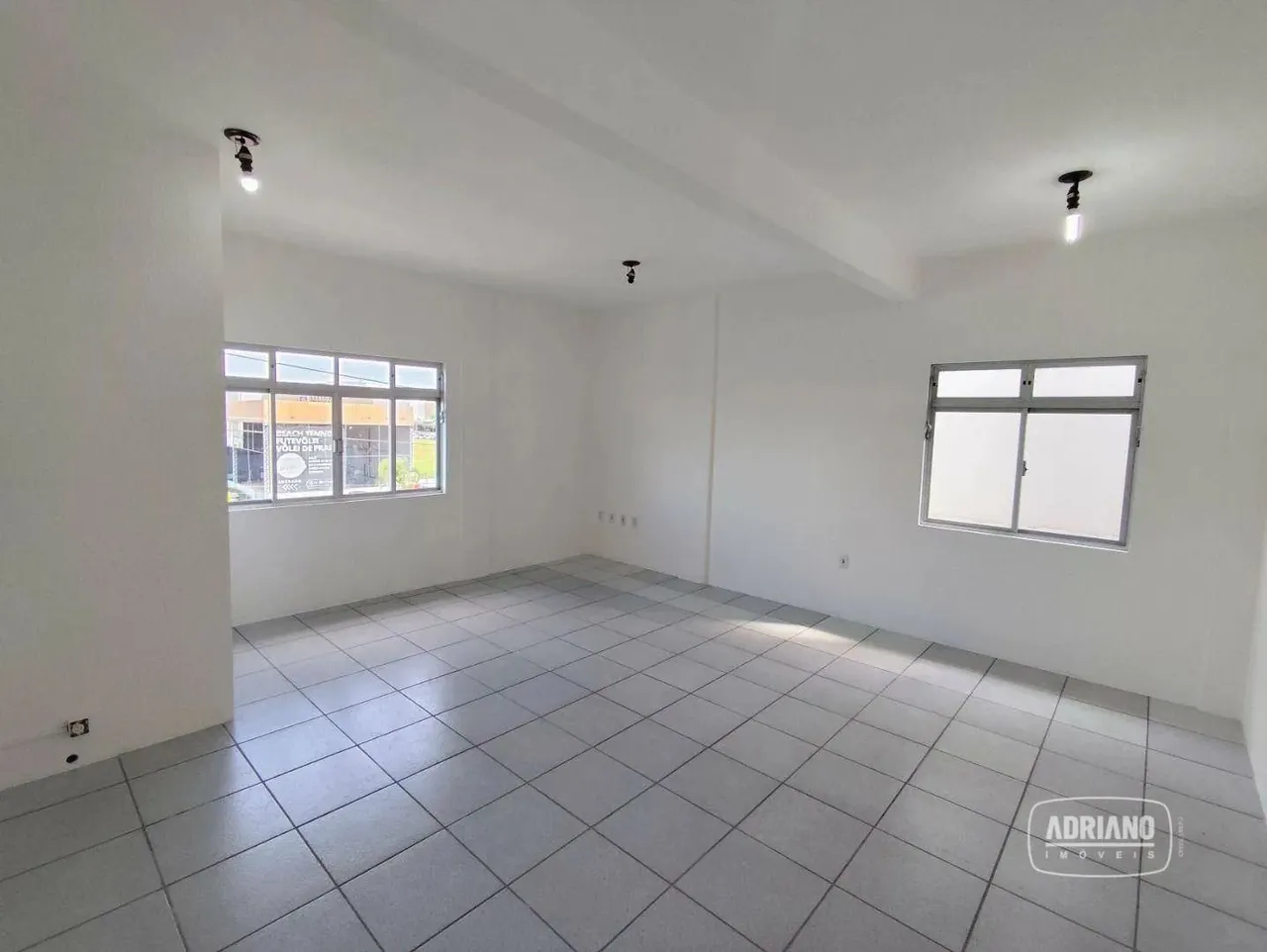 Sala para alugar, 40 m² por R$ 1.099,17/mês - Barreiros - São José/SC