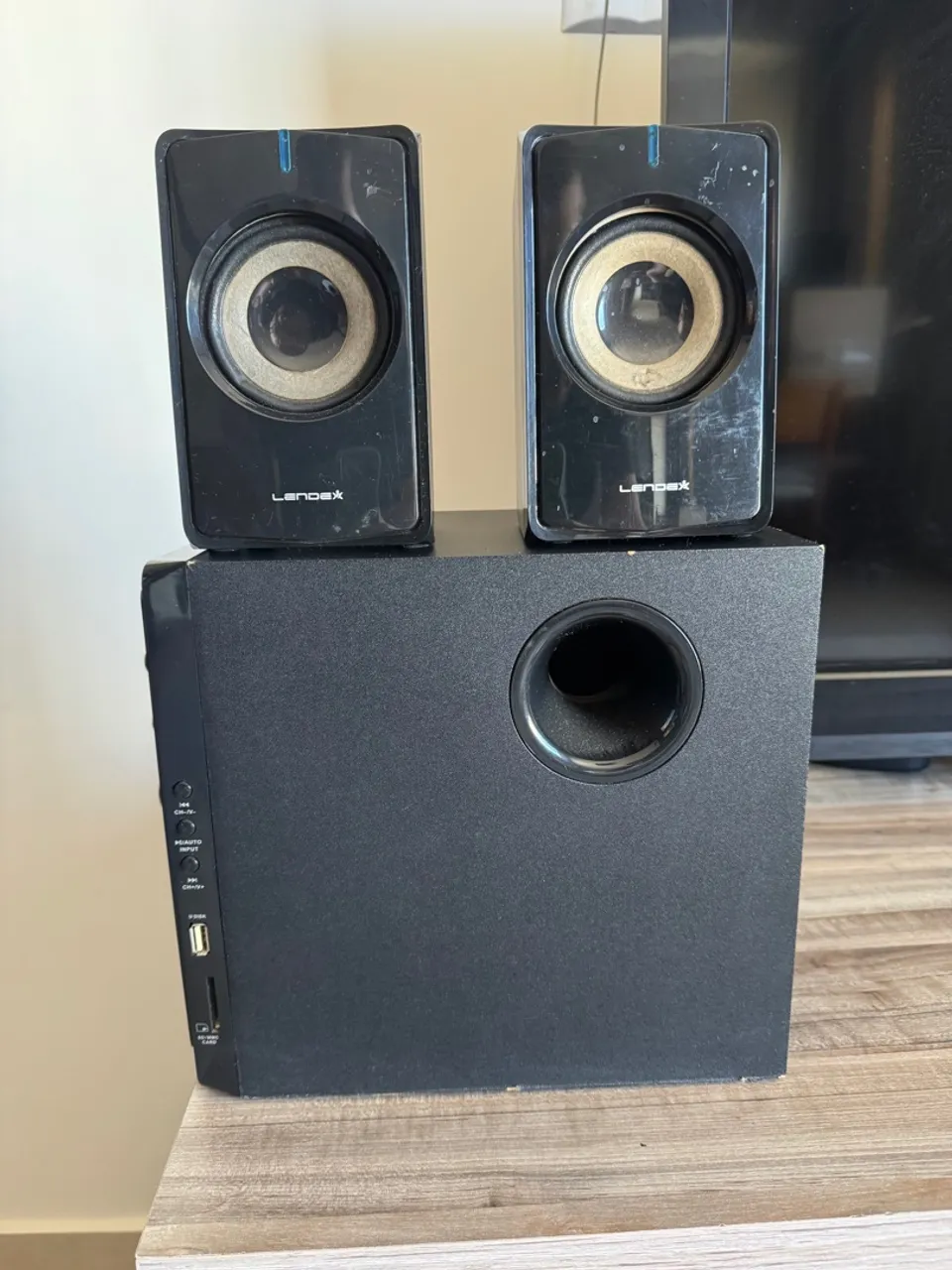 Home Theater - caixa de som