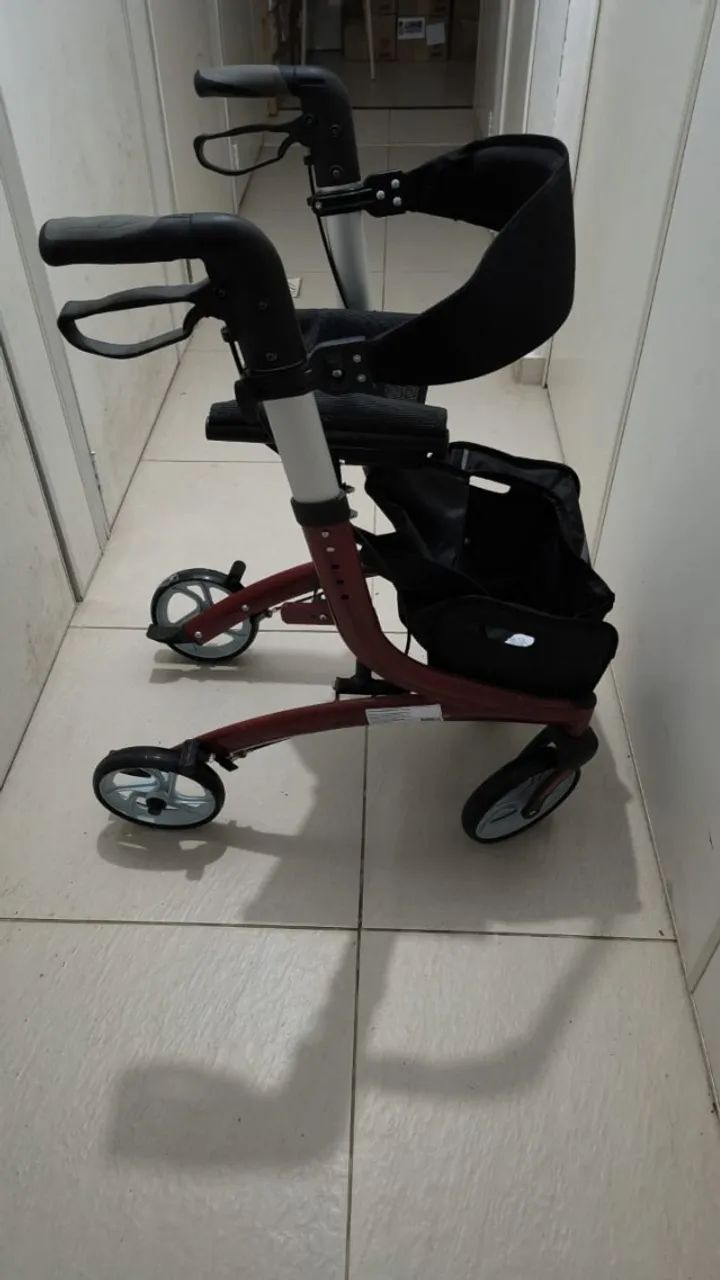 Andador da marca MOBIL - Foto 2