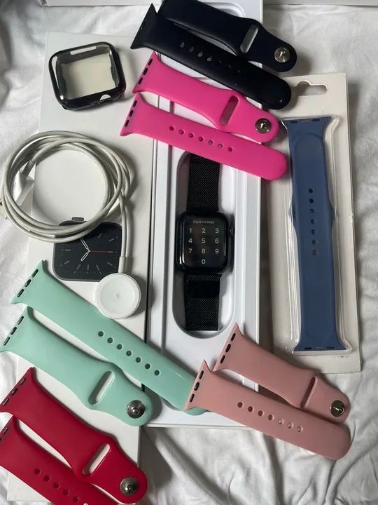 Apple Watch Series 4 com Pulseira Extra - Foto 2