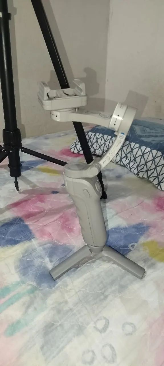 TRIPÉ E GIMBAL ESTABILIZADOR  - Foto 5