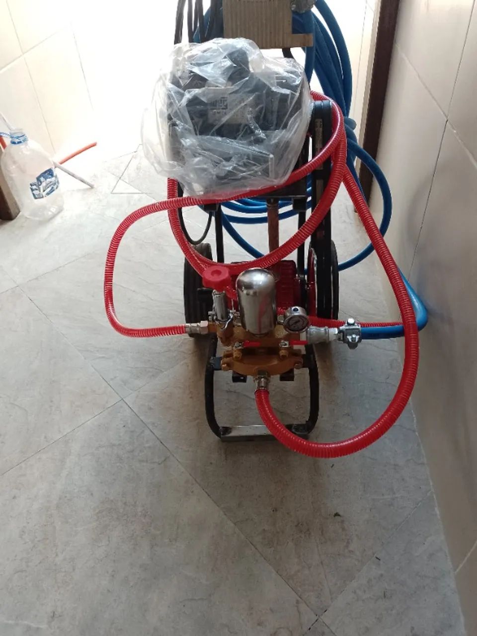 lavadora alta pressao - Foto 2