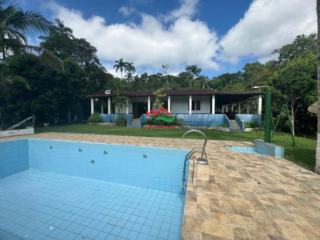 Chácara com 3 dorms, AREA RURAL, Pedro de Toledo - R$ 800 mil, Cod: 697